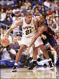 Jason Caffey, Tim Duncan