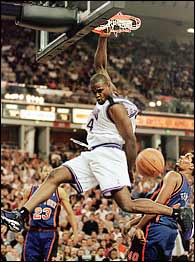 Chris Webber, Kurt Thomas