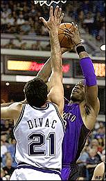 Vlade Divac